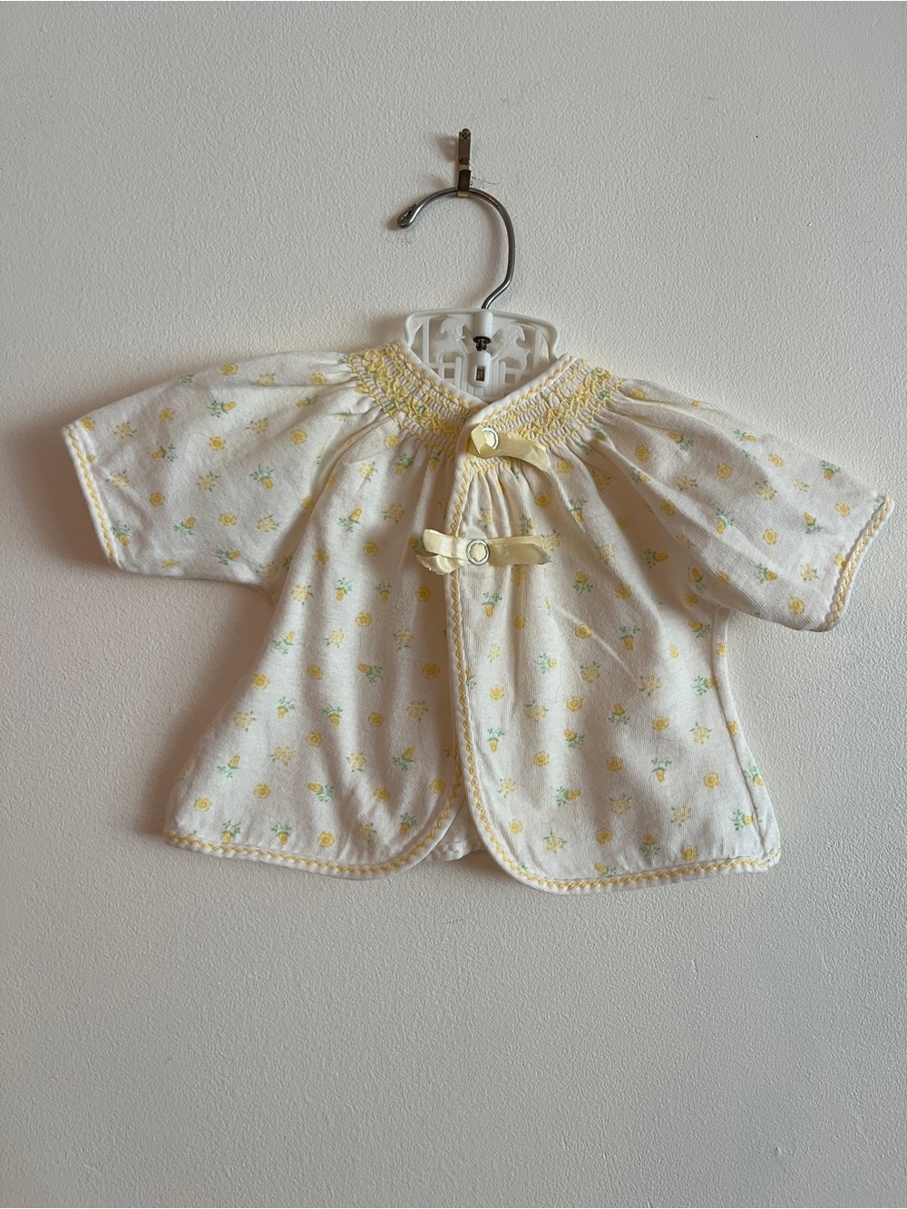 Carter's 1960s Vintage Yellow and White Floral Baby Jacket